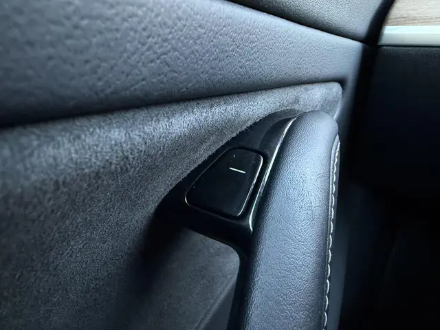 Tesla Model 3 Long Range AWD 75 kWh 2019 Elektrisch 10