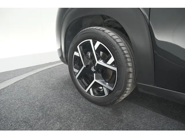 Citroën C3 Aircross PureTech 130 EAT6 Max 2024 Benzine 16