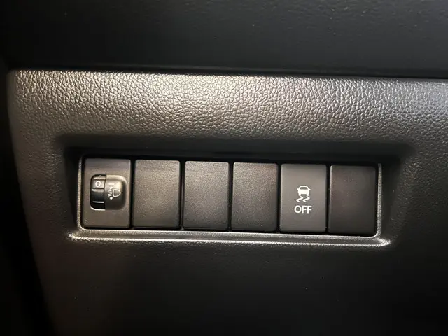 Suzuki Swift 1.0 Select 2019 Benzine 32