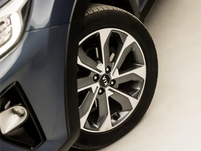 Kia Stonic 1.0 T-GDi DynamicLine 2020 Benzine 17