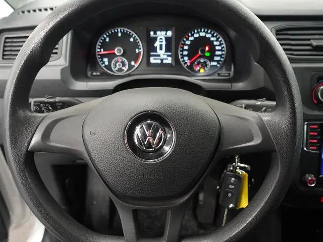 Volkswagen Caddy 2