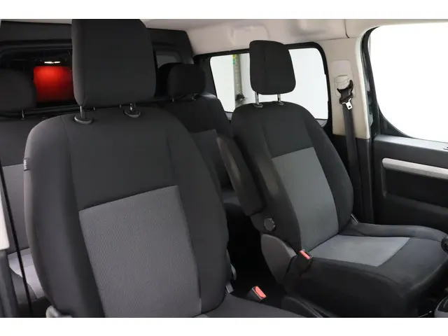 Peugeot Expert 2.0 HDI 150 DC Premium 2019 Diesel 12
