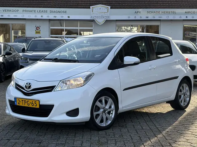 Toyota Yaris 1.3 VVT-i Now 2014 Benzine 5