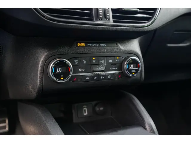 Ford Focus ST Line 2019 Benzine 16
