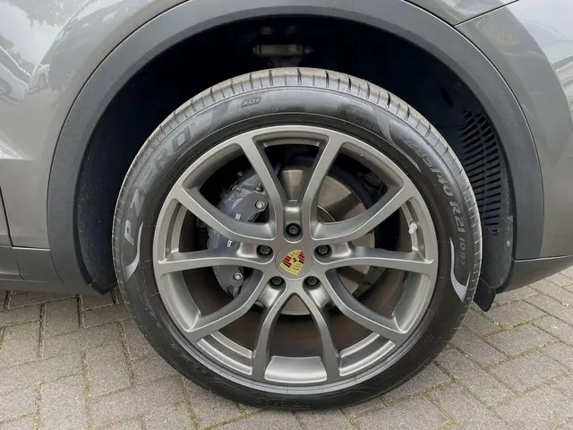 Porsche Cayenne 3.0 E-Hybrid 2021 Hybride Benzine 10