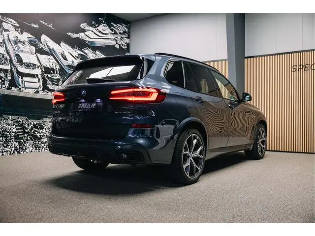 BMW X5 xDrive45e High Executive 2022 Hybride Benzine 9