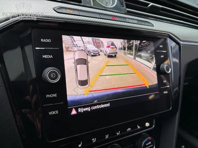 Volkswagen Arteon 2.0 TSI R Line 2018 Benzine 23