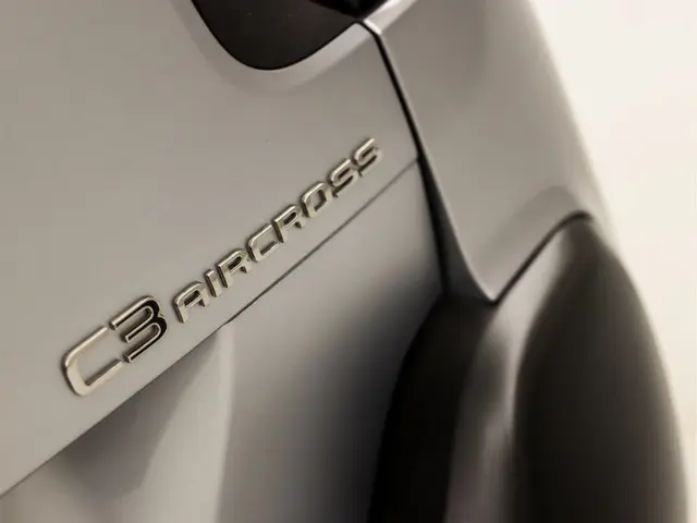 Citroën C3 Aircross 1.2 PureTech Max 2023 Benzine 27