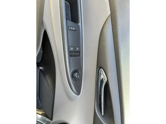 Opel KARL 1.0 ecoFLEX 75pk Innovation 2019 Benzine 32