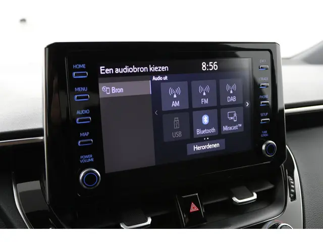 Toyota Corolla 2.0 Hybrid Bi-tone 2019 Hybride Benzine 42