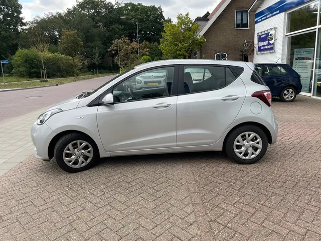 Hyundai i10 1.0i Comfort 2019 Benzine 8