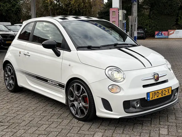 Fiat 500 1.4-16V Abarth 2013 Benzine 11