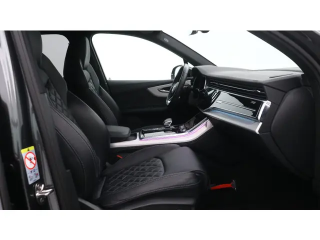 Audi Q7 55 TFSI e quattro Pro Line S 2021 Benzine 28