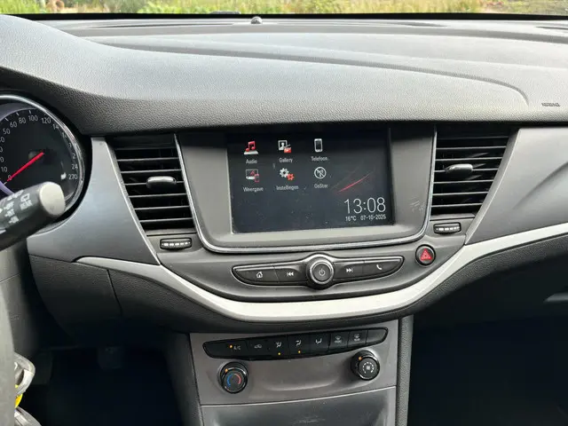 Opel Astra 1.4 2017 Benzine 11