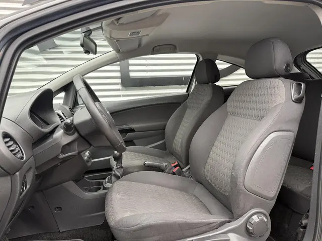 Opel Corsa 1.2 EcoFlex Selection 2013 Benzine 8