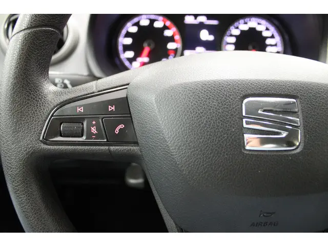 SEAT Ibiza 1.0 MPI Reference 2017 Benzine 16