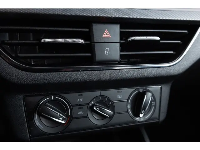 Škoda Kamiq 1.0 TSI Ambition ✅ 1e Eigenaar 2021 Benzine 12