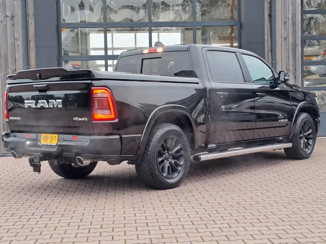 Dodge Ram 1500 5.7 V8 4x4 Crew Cab Laramie 2019 LPG/Gas 4