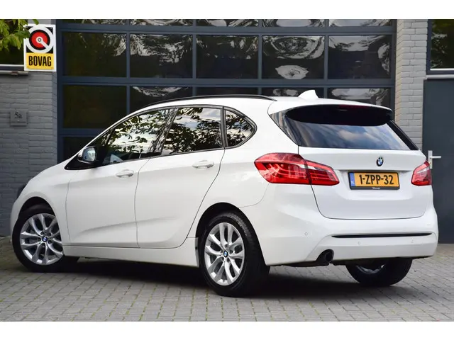 BMW 2 Serie Active Tourer 218i Executive 2015 Benzine 4