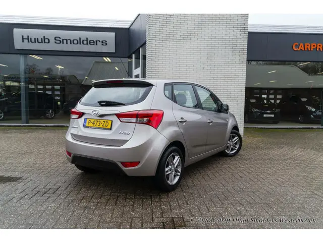 Hyundai ix20 1.4i Go! 2017 Benzine 2
