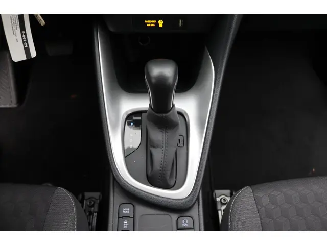 Toyota Yaris 1.5 Hybrid Active 2022 Hybride Benzine 21