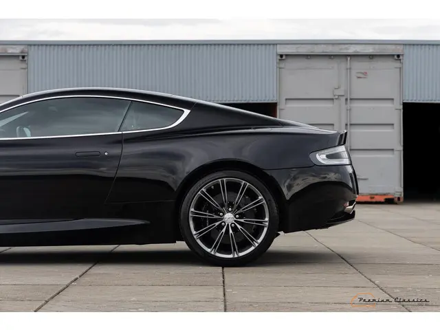 Aston Martin V12 Virage 6.0 V12 2012 Benzine 34