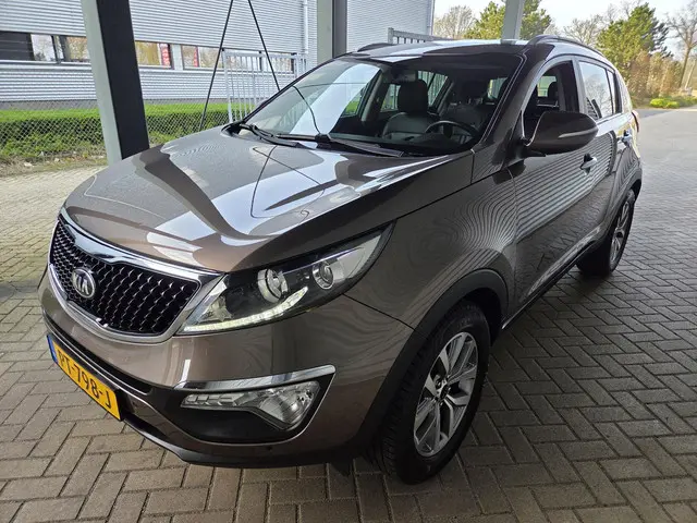 Kia Sportage 1.6 GDI World Cup Edition 2014 Benzine 10