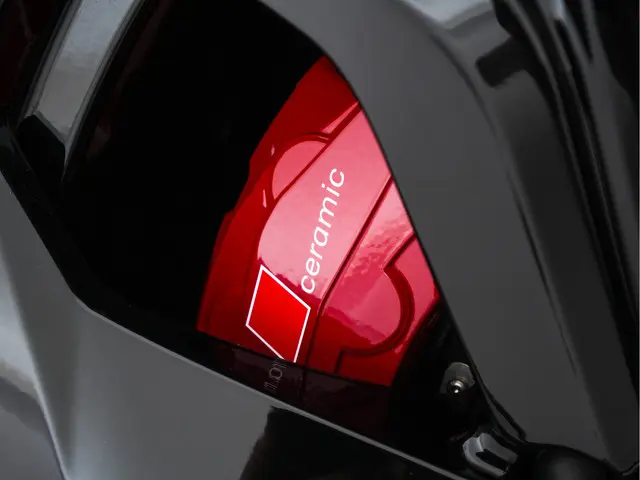 Audi RSQ8 4.0 TFSI Quattro 2021 Benzine 43