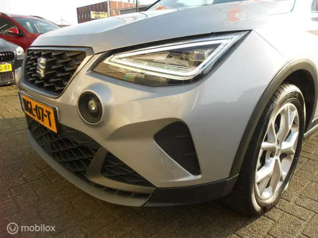 SEAT Arona 1.0 TSI FR Intense Plus 2023 Benzine 21