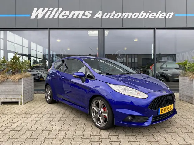 Ford Fiesta 1.6 ST2 182PK 2014 Benzine 3
