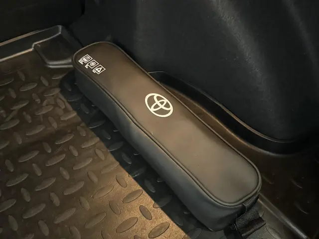 Toyota Corolla 1.8 Hybrid TeamD 2022 Hybride Benzine 25