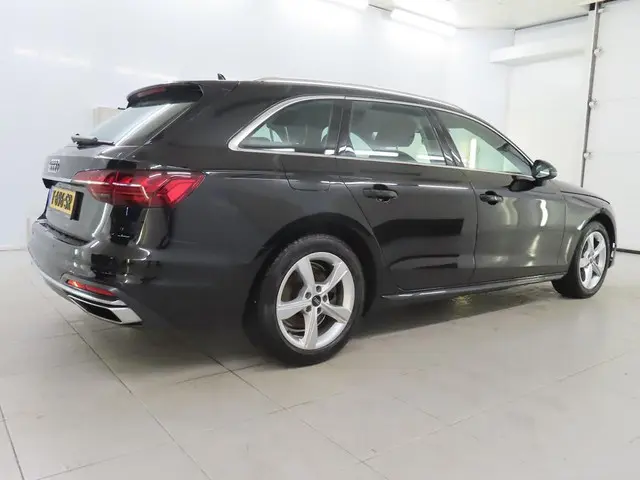 Audi A4 Avant 35 TFSI Advanced Edition 2023 Benzine 5
