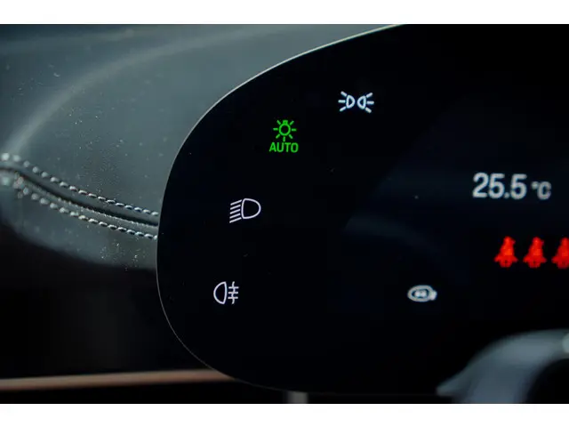 Porsche Taycan 4S Performance 84 kWh 2020 Elektrisch 37