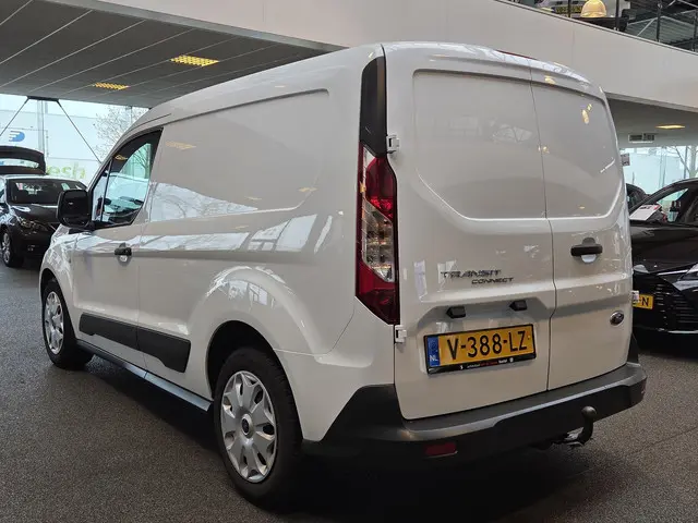 Ford Transit Connect 1.5 TDCI L1 Trend HP 2018 Diesel 3