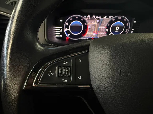 Škoda Karoq 1.5 TSI ACT Business Edition 2020 Benzine 16