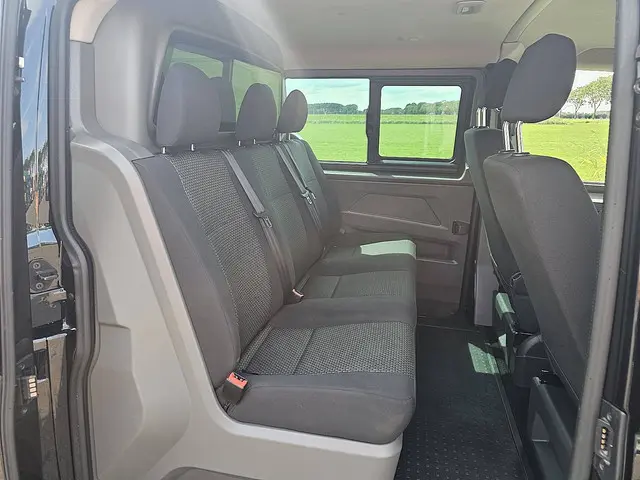 Volkswagen Transporter 2.0 TDI 2021 Diesel 12