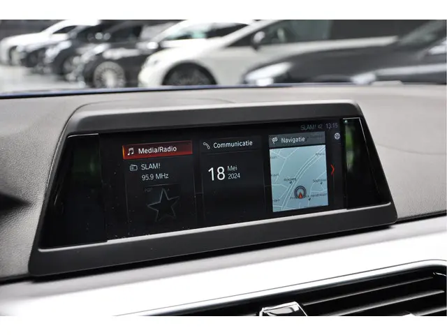 BMW 5 Serie 530i 2018 Benzine 19