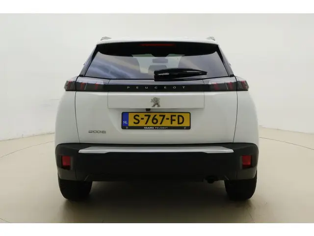 Peugeot 2008 1.2T Style 2023 Benzine 11