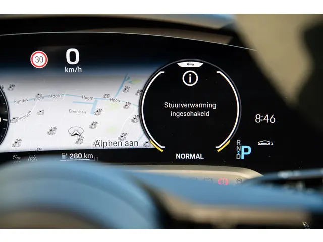 Porsche Taycan Sport Turismo GTS 93 kWh 2023 Elektrisch 24
