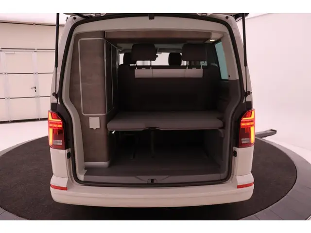 Volkswagen California Ocean 2.0 TDI Aut 150 2023 Diesel 36