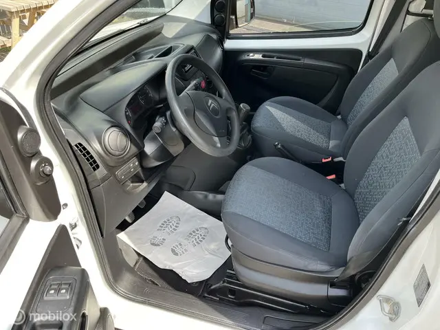 Citroën Nemo FIAT benzine 1.4 2014 Benzine 6