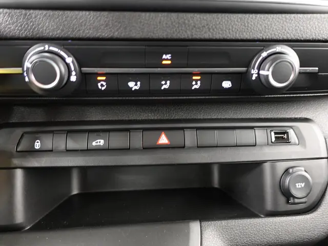 Opel Vivaro L3H1 Edition Dubbele Cabine 2023 Diesel 21