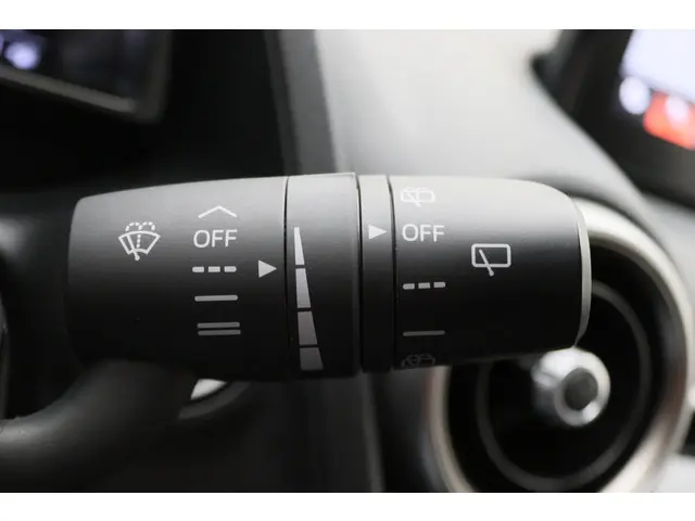 Mazda 2 1.5 Skyactiv-G Comfort 2021 Benzine 31