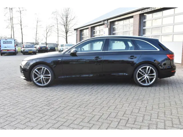 Audi A4 Avant 2.0 TFSI ultra Sport Pro Line 2017 Benzine 7