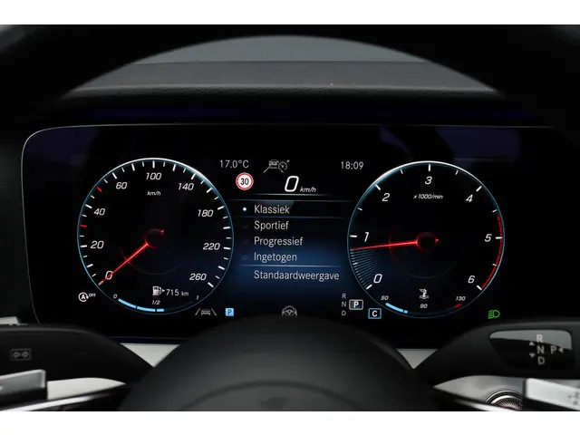 Mercedes-Benz E-Klasse 220 d Avantgarde | 2021 Diesel 30