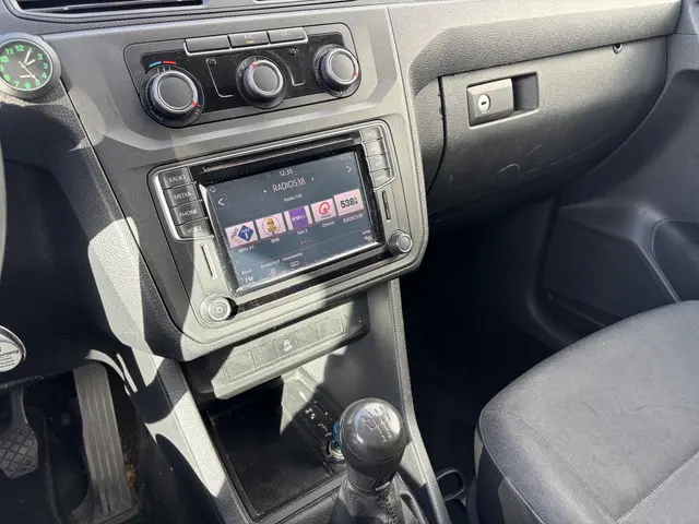 Volkswagen Caddy 2.0 TDI Glaswas inrichting. 2018 Diesel 9