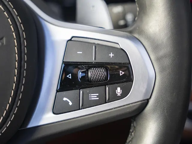 BMW X5 xDrive50e 2024 Hybride Benzine 56