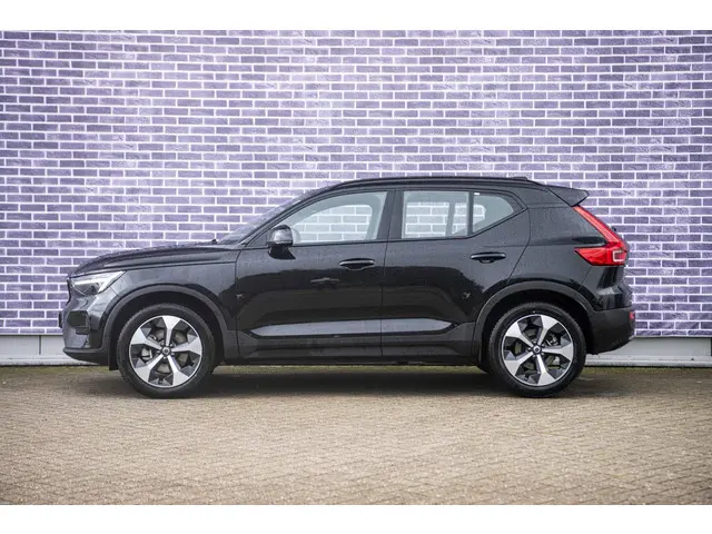 Volvo XC40 2.0 B4 Plus Dark 2024 Benzine 5