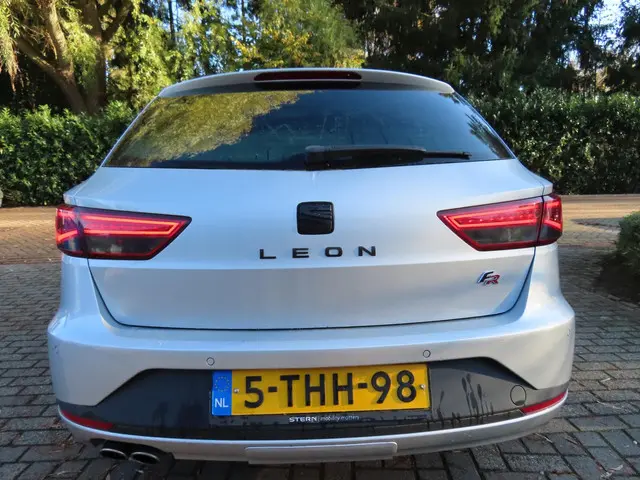 SEAT Leon ST 1.8 TSI FR Business AUTOMAAT 2014 Benzine 3