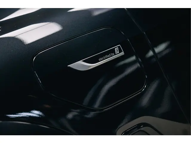 BMW X5 xDrive45e High Executive 2022 Hybride Benzine 7